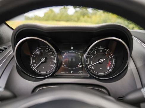 Used 2017 Jaguar F-TYPE S RWD image 34