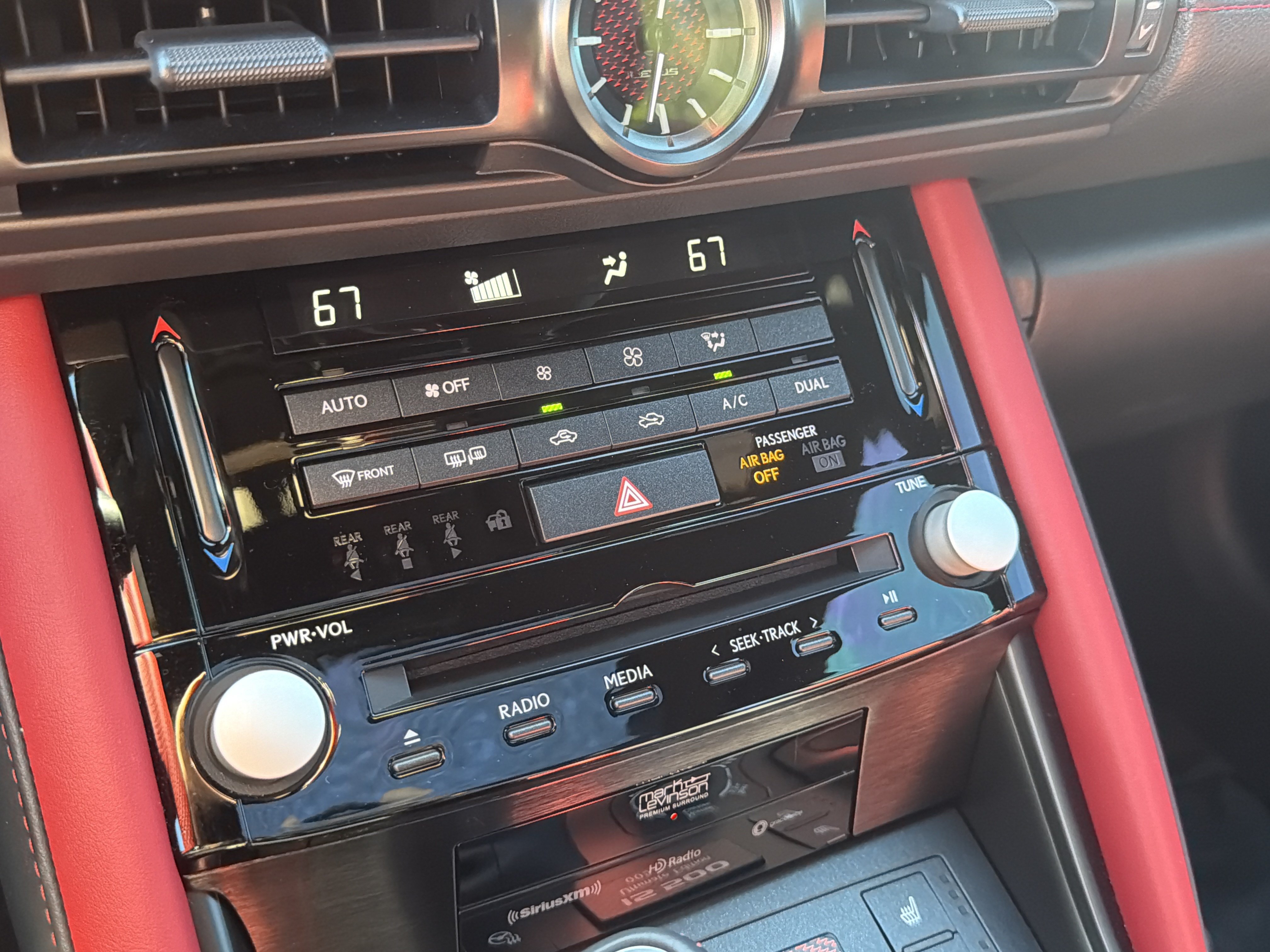 Used 2025 Lexus IS 500 w/ F-Sport Performance RWD image 37