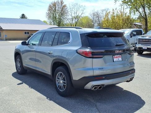 Used 2025 GMC Acadia Elevation AWD/4WD image 6