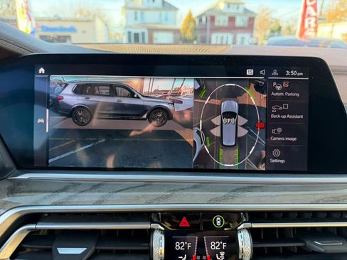 Used 2019 BMW X7 xDrive50i w/ Premium Package image 46