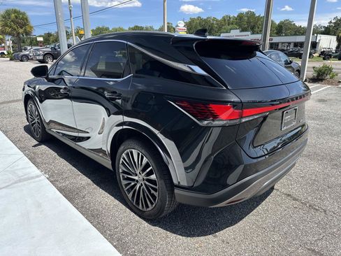 Used 2023 Lexus RX 350 w/ Accessory Package (2T) AWD/4WD image 5