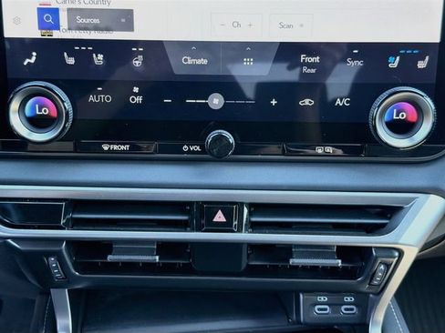 Used 2024 Lexus RX 350 Premium w/ Accessory Package (Z1) AWD/4WD image 16