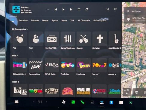 Used 2024 Tesla Model X Plaid image 22