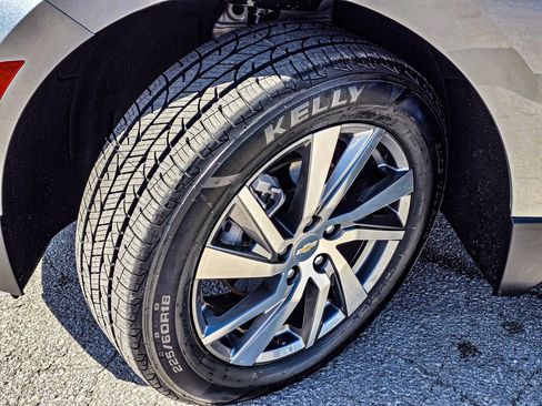 Used 2022 Chevrolet Equinox LT image 10