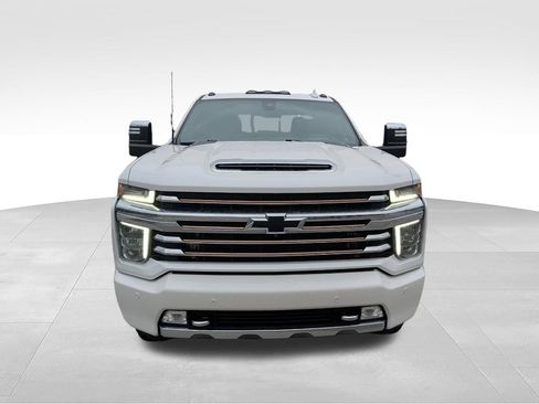 Used 2022 Chevrolet Silverado 3500 High Country w/ LPO, Hitch Package AWD/4WD image 2
