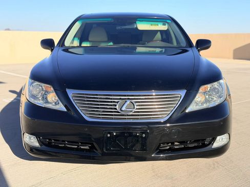 Used 2007 Lexus LS 460 RWD image 5