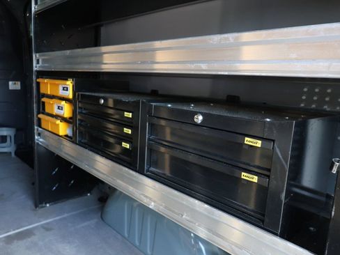 Used 2024 Mercedes-Benz Sprinter 2500 image 15
