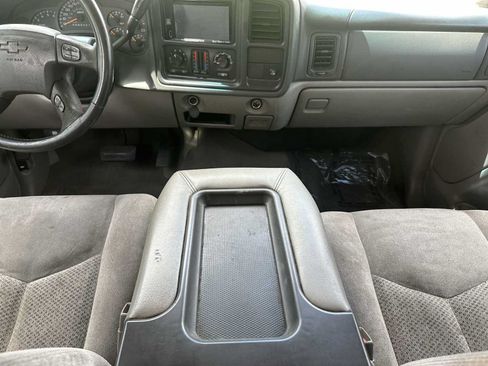 Used 2006 Chevrolet Avalanche LS RWD image 30