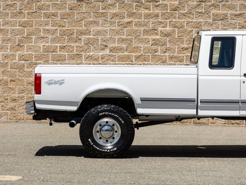 Used 1997 Ford F250 4x4 SuperCab Heavy Duty image 14