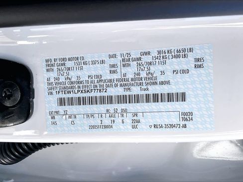 New 2025 Ford F150 XL w/ Equipment Group 103A High image 19