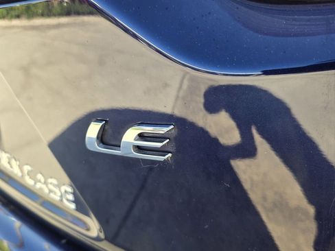 Used 2021 Toyota Corolla LE image 14