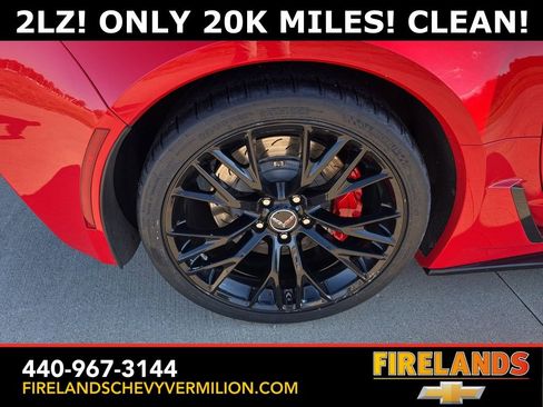 Used 2015 Chevrolet Corvette Z06 w/ 2LZ Preferred Equipment Group image 11