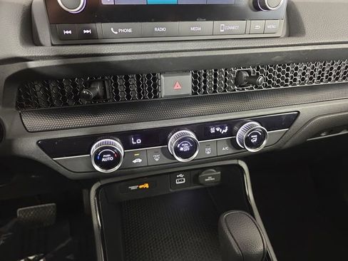 Used 2023 Honda CR-V LX image 23