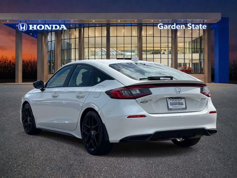 Certified 2024 Honda Civic Sport image 4