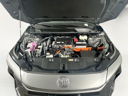 Used 2024 Toyota bZ4X AWD w/ Weather Package image 33