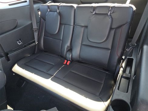 Used 2023 Ford Explorer ST-Line w/ Class IV Trailer Tow Package image 16