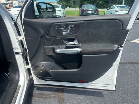 New 2026 Mercedes-Benz GLB 35 AMG GLB 35 AMG image 16