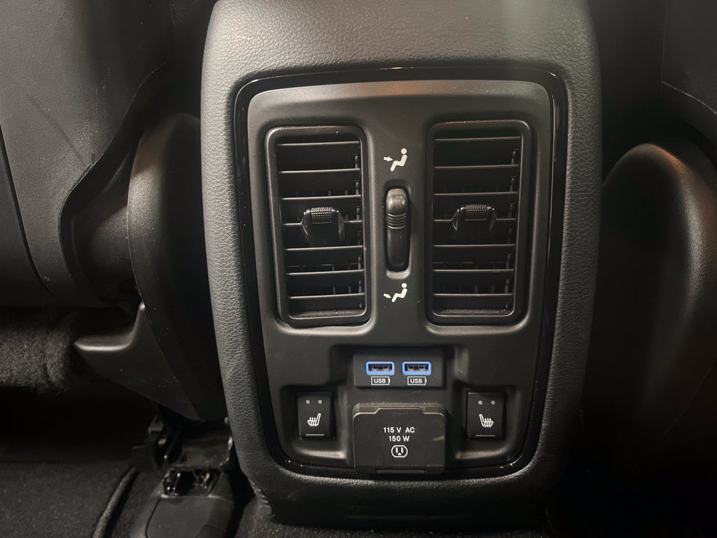 Used 2025 Dodge Durango R/T AWD/4WD image 27