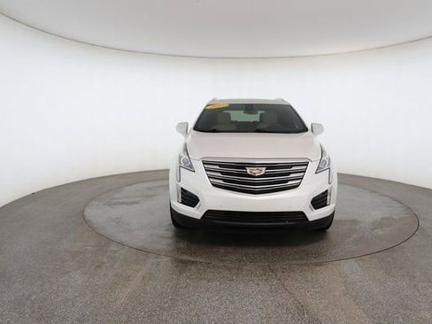 Used 2017 Cadillac XT5 Luxury w/ Driver Awareness Package image 30