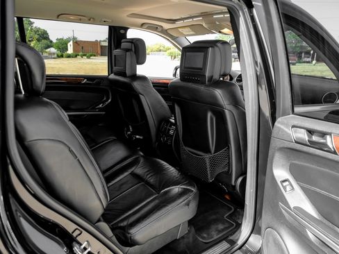 Used 2008 Mercedes-Benz GL 550 4MATIC image 39