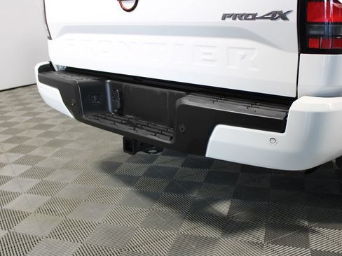 Used 2023 Nissan Frontier PRO-4X w/ Pro-4X Premium Package AWD/4WD image 47