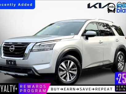 Used 2022 Nissan Pathfinder SL