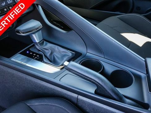Certified 2024 Hyundai Elantra SEL FWD image 22