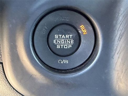 Used 2021 Jeep Wrangler Unlimited Sport image 28