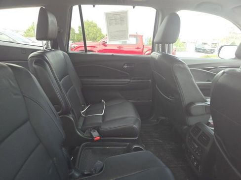 Used 2022 Honda Pilot Elite image 12
