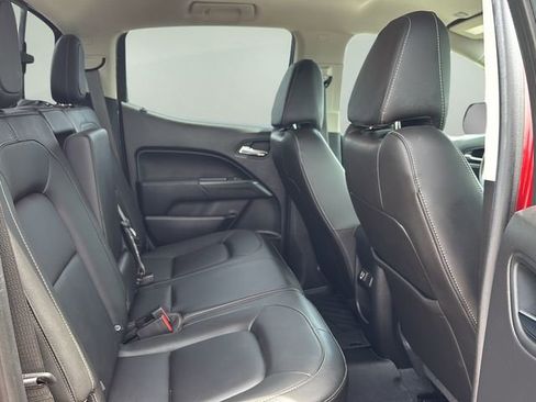 Used 2021 Chevrolet Colorado LT w/ Safety Package AWD/4WD image 12