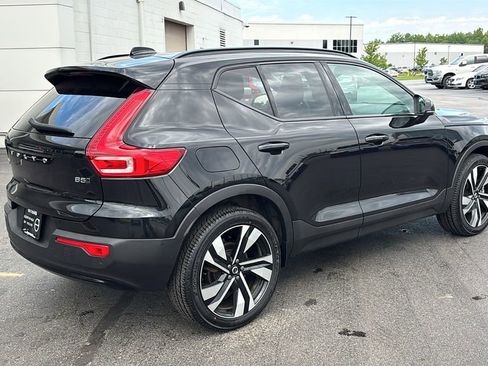 Certified 2023 Volvo XC40 B5 Plus w/ Driver Assist Package AWD/4WD image 29