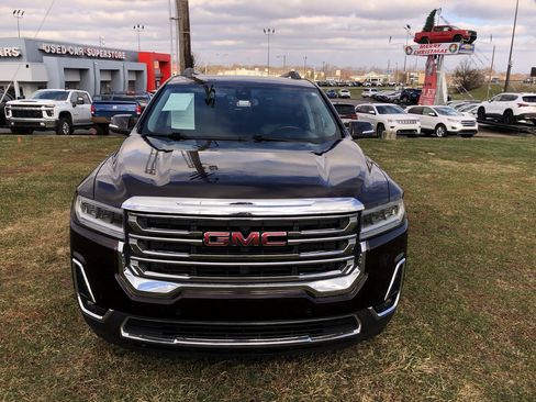 Used 2020 GMC Acadia SLT w/ Driver Alert Package II image 8