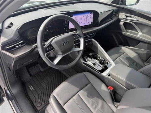 Used 2025 Audi Q5 Premium AWD/4WD image 10