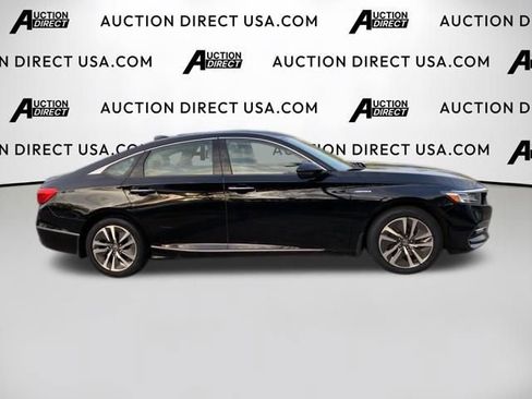 Used 2018 Honda Accord Touring image 21