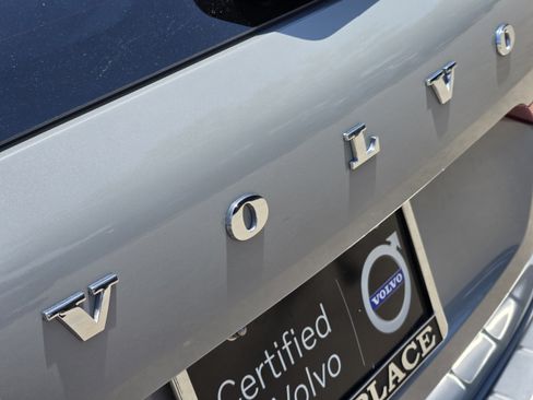 Certified 2026 Volvo XC60 B5 Plus w/ Protection Package Premier AWD/4WD image 39