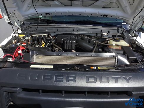 Used 2015 Ford F250 XL w/ Power Equipment Group image 36