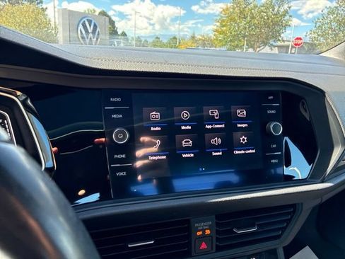 Used 2019 Volkswagen Jetta GLI Autobahn FWD image 19