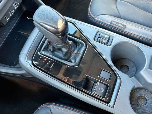 Certified 2025 Subaru Crosstrek 2.5i Limited w/ Crosstrek Mirror Package image 26