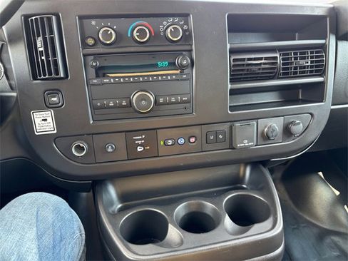 Used 2022 GMC Savana 3500 w/ Power Convenience Package image 11