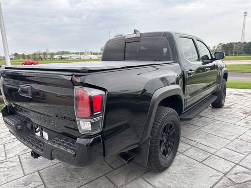 Used 2021 Toyota Tacoma TRD Pro AWD/4WD image 11