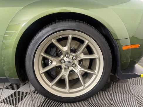Used 2023 Dodge Challenger R/T Scat Pack RWD image 21
