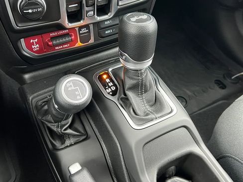 New 2025 Jeep Wrangler Unlimited Sport AWD/4WD image 27
