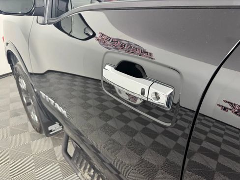 Used 2023 Nissan Titan Platinum Reserve w/ Moonroof Package image 24