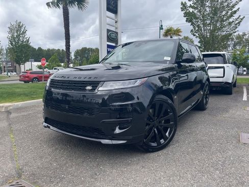 New 2026 Land Rover Range Rover Sport Dynamic SE AWD/4WD image 1