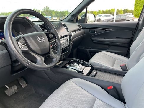 Certified 2019 Honda Passport Touring image 18