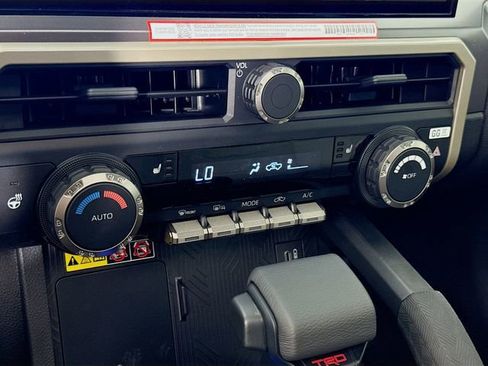 New 2026 Toyota Tacoma TRD Off-Road AWD/4WD image 15