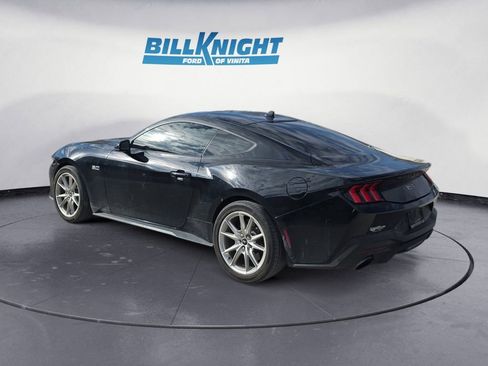 Used 2024 Ford Mustang GT Premium RWD image 3