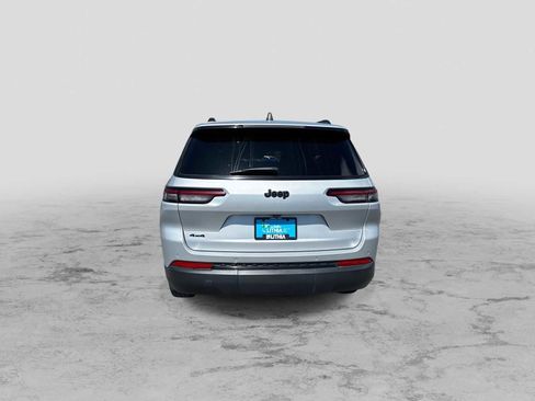 Certified 2024 Jeep Grand Cherokee L Laredo AWD/4WD image 7
