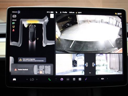 Used 2023 Tesla Model 3 Standard Range image 22