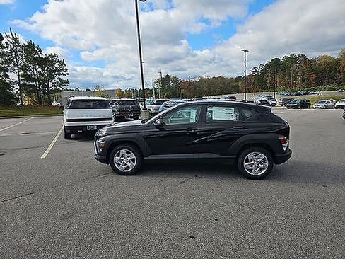 New 2026 Hyundai Kona SE image 22